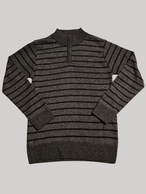 Boys Kids Gray Striped Half-Zip Sweater Size 8